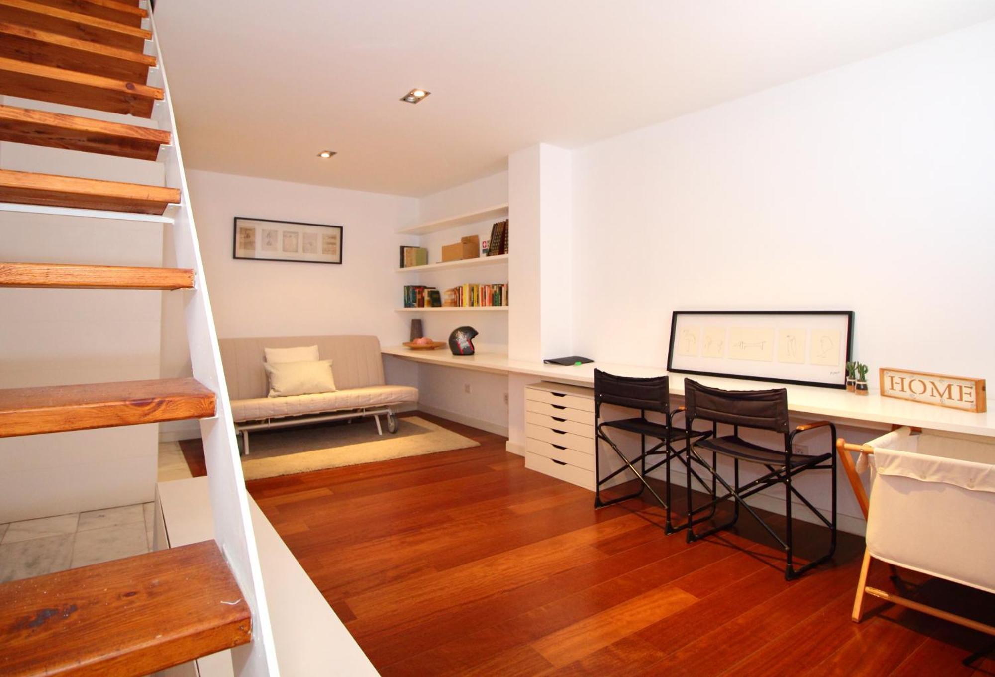 Missio Triplex House In Old Town Of Semesterbostad