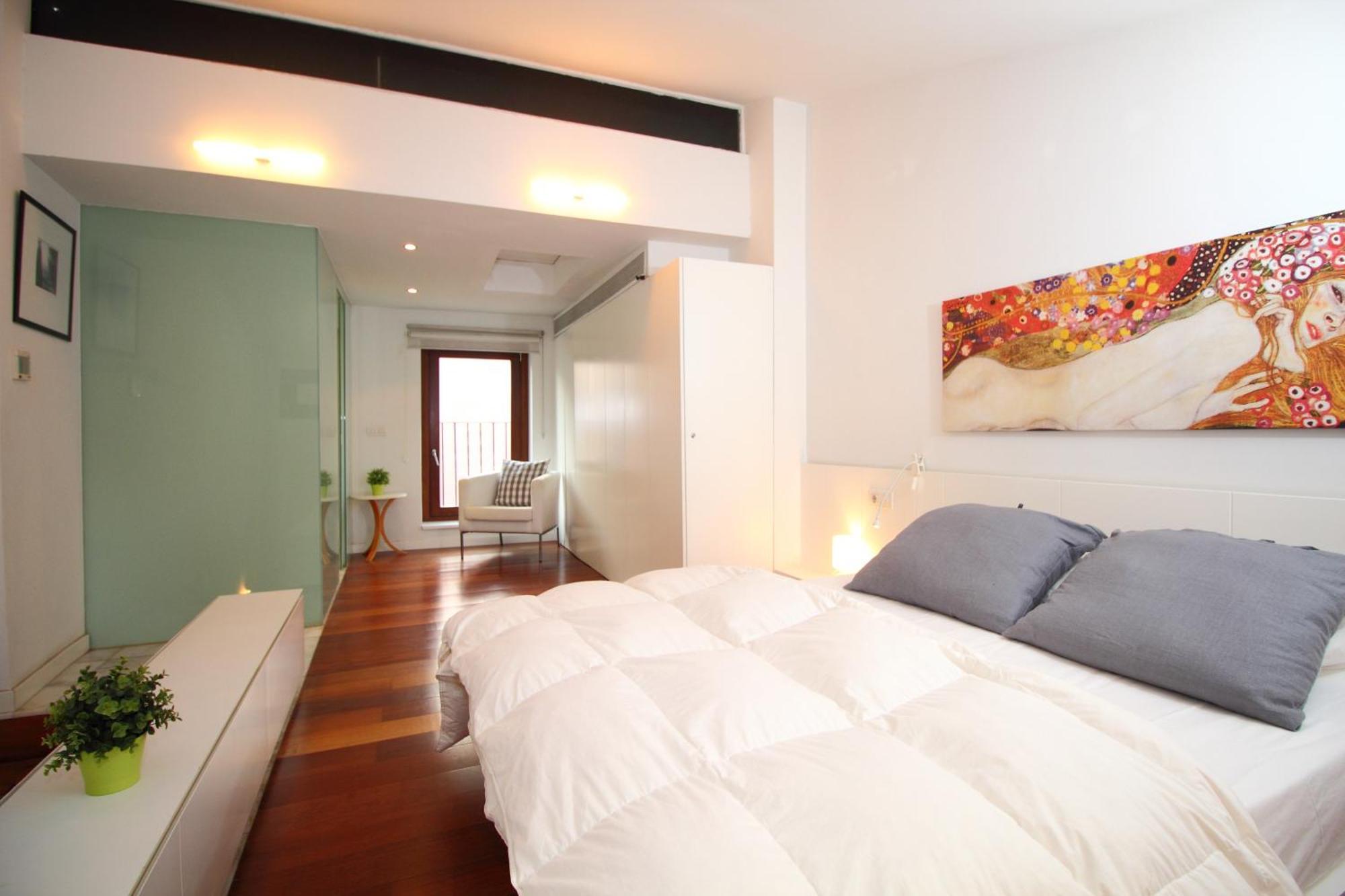 Missio Triplex House In Old Town Of Semesterbostad *
